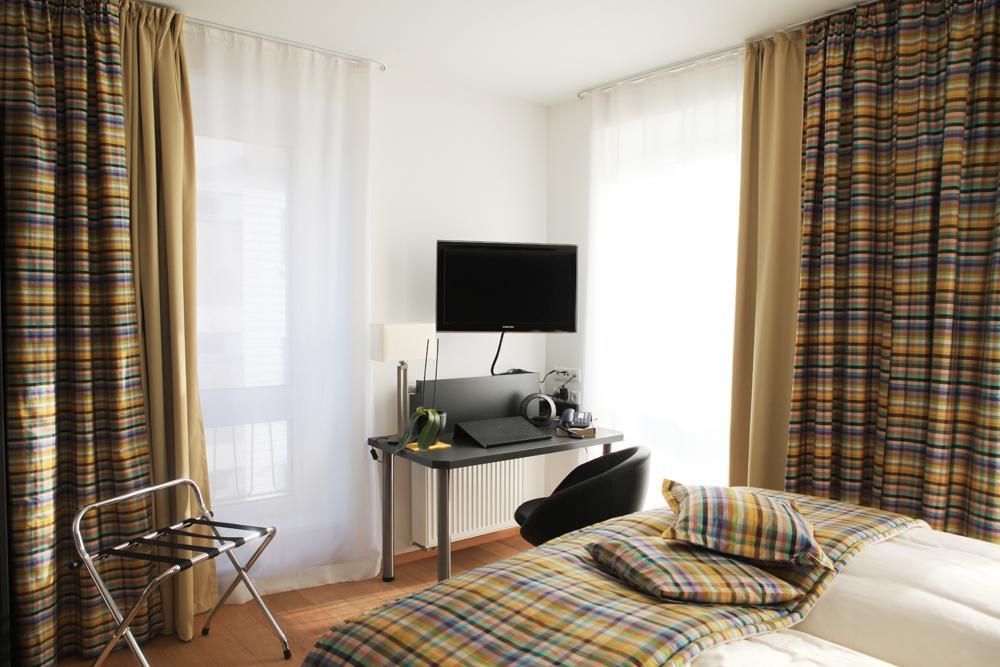 Stein Boardinghouse Appartement Koblenz  Buitenkant foto